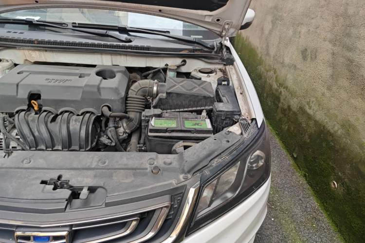 Used Geely Auto Emgrand 2017 Sedan Million Edition 1.5L CVT Upward Version Engine Bay Left