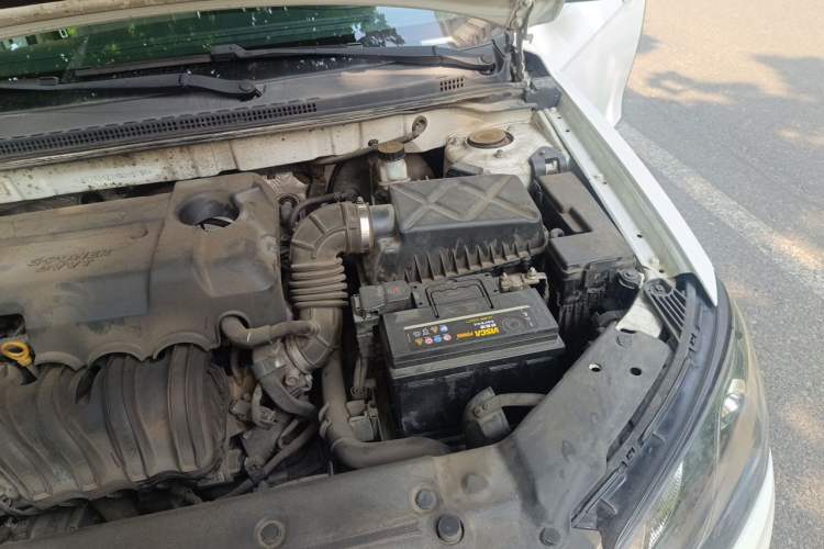Used Geely Auto Emgrand 2017 Sedan Million Edition 1.5L CVT Luxury Model Engine Bay Left