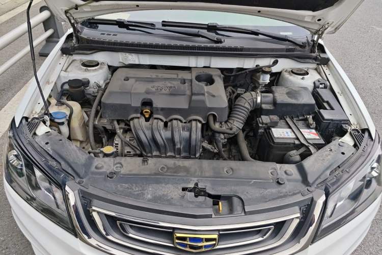 Used Geely Auto Emgrand 2017 Sedan Million Edition 1.5L Manual - Upward Version Engine Bay