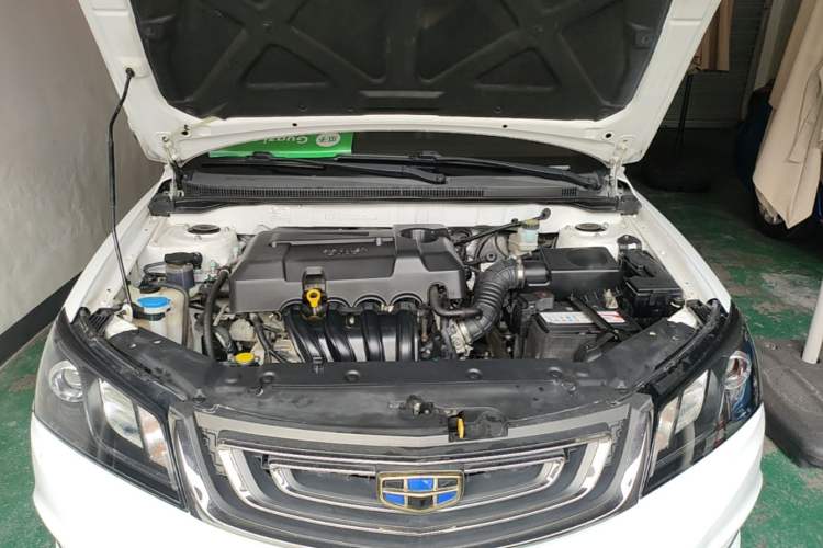 Used Geely Auto Emgrand 2017 Sedan Million Edition 1.5L Manual - Upward Version Engine Bay
