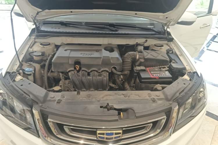 Used Geely Auto Emgrand 2017 Sedan Million Edition 1.5L CVT Upward Version Engine Bay