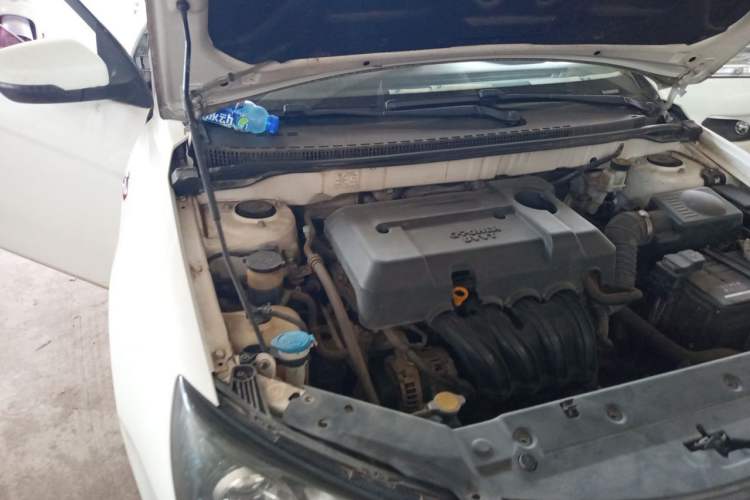 Used Geely Auto Emgrand 2017 Sedan Million Edition 1.5L Manual - Upward Version Engine Bay Right