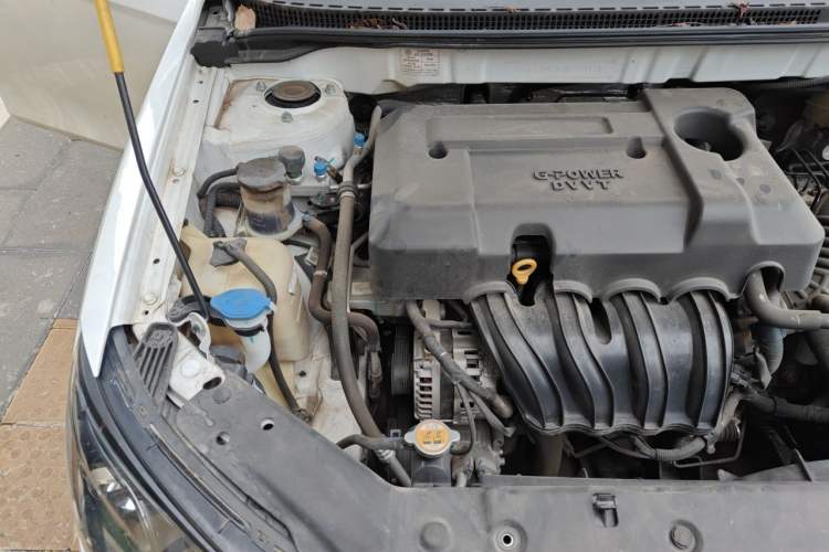 Used Geely Auto Emgrand 2017 Sedan Million Edition 1.5L Manual Upward Connect Version Engine Bay Right