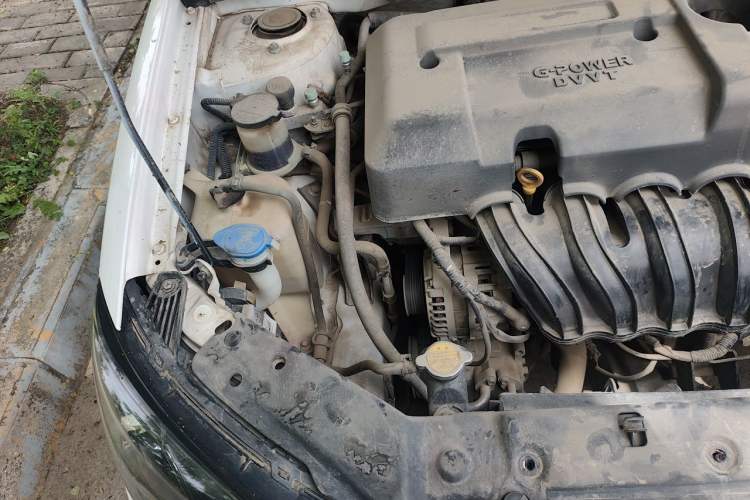 Used Geely Auto Emgrand 2017 Sedan Million Edition 1.5L Manual Luxury Model Engine Bay Right