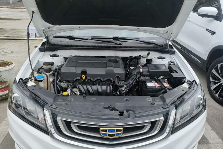 Used Geely Auto Emgrand 2017 Sedan Million Edition 1.5L Manual - Upward Version Engine Bay