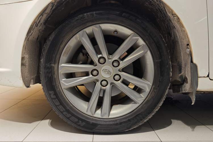 Used Geely Auto Emgrand 2017 Sedan Million Edition 1.5L CVT Upward Version Exterior 12