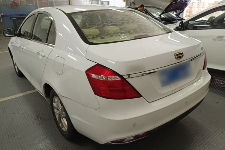 Used Geely Auto Emgrand 2017 Sedan Million Edition 1.5L Manual Luxury Model Exterior 2