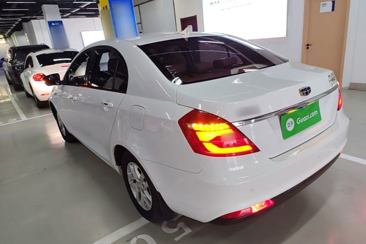 Used Geely Auto Emgrand 2017 Sedan Million Edition 1.5L Manual Luxury Model Exterior 2