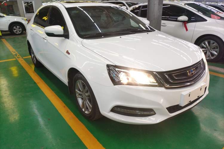 Used Geely Auto Emgrand 2017 Sedan Million Edition 1.5L CVT Luxury Model Exterior 2