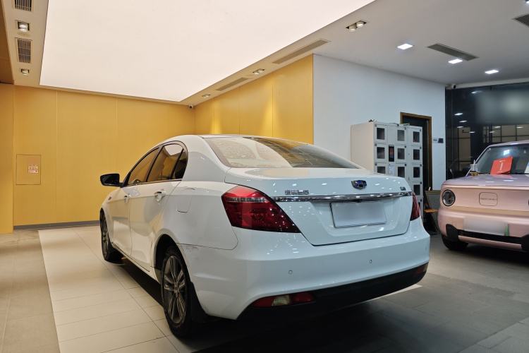 Used Geely Auto Emgrand 2017 Sedan Million Edition 1.5L CVT Upward Version Exterior 3