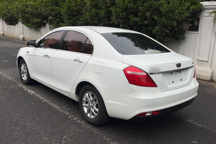 Used Geely Auto Emgrand 2017 Sedan Million Edition 1.5L CVT Luxury Model Exterior 4