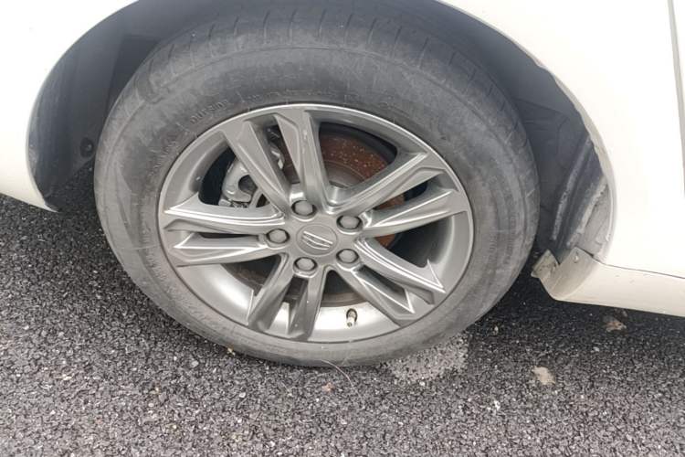 Used Geely Auto Emgrand 2017 Sedan Million Edition 1.5L Manual - Upward Version Exterior 5