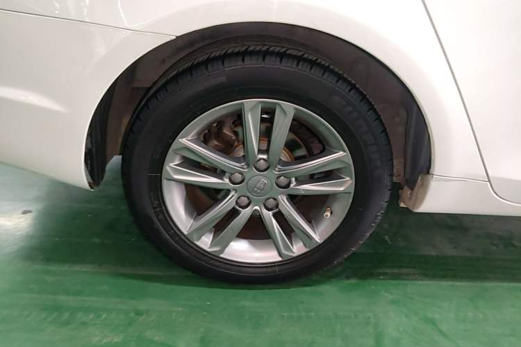 Used Geely Auto Emgrand 2017 Sedan Million Edition 1.5L Manual - Upward Version Exterior 5