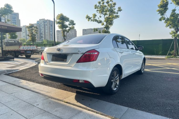Used Geely Auto Emgrand 2017 Sedan Million Edition 1.3T CVT Prestige Model Exterior 6