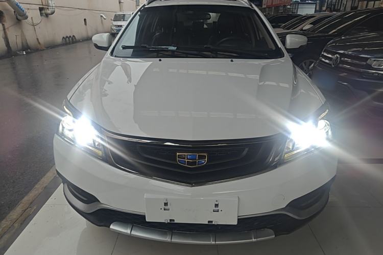 Used Geely Auto Emgrand 2017 Hatchback RS Million Edition 1.5L CVT Upward Version Front
