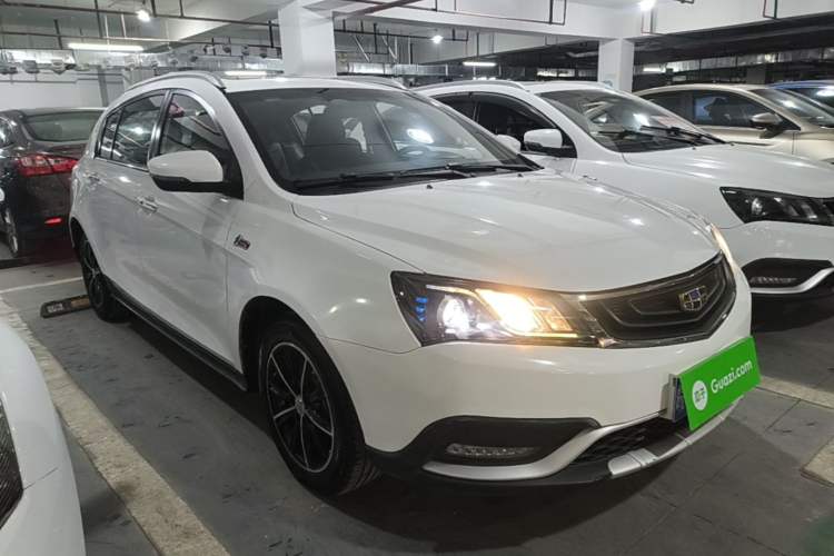 Used Geely Auto Emgrand 2017 Hatchback RS Million Edition 1.5L Manual Upward Version Front Right 45 Deg