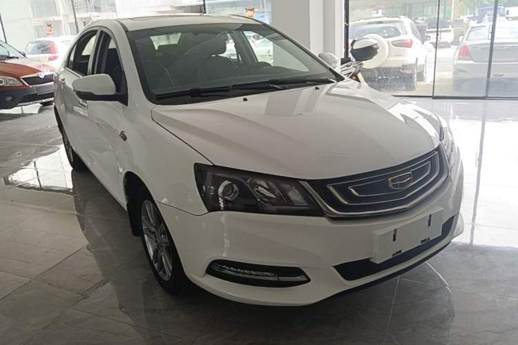 Used Geely Auto Emgrand 2017 Sedan Million Edition 1.5L CVT Upward Connectivity Version Front Right 45 Deg