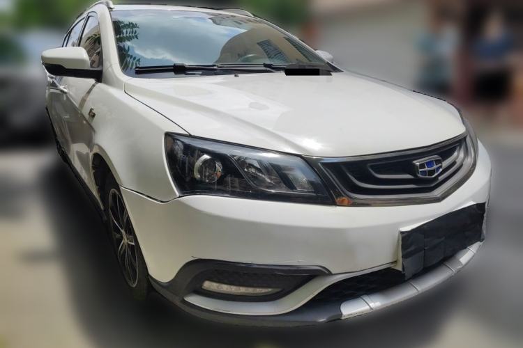 Used Geely Auto Emgrand 2017 Hatchback RS Million Edition 1.5L Manual Upward Version Front Right 45 Deg