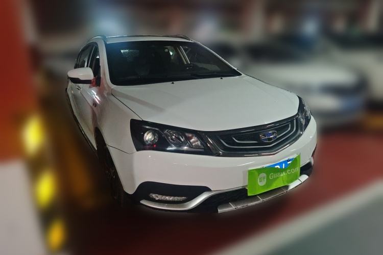 Used Geely Auto Emgrand 2017 Hatchback RS Million Edition 1.5L Manual Upward Version Front Right 45 Deg