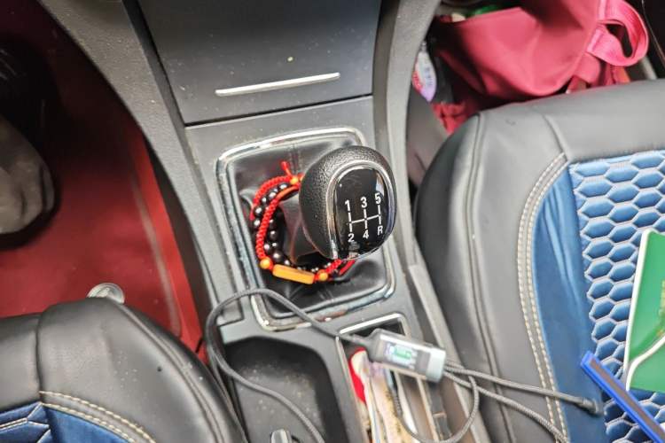 Used Geely Auto Emgrand 2017 Sedan Million Edition 1.5L Manual - Upward Version Gear Lever