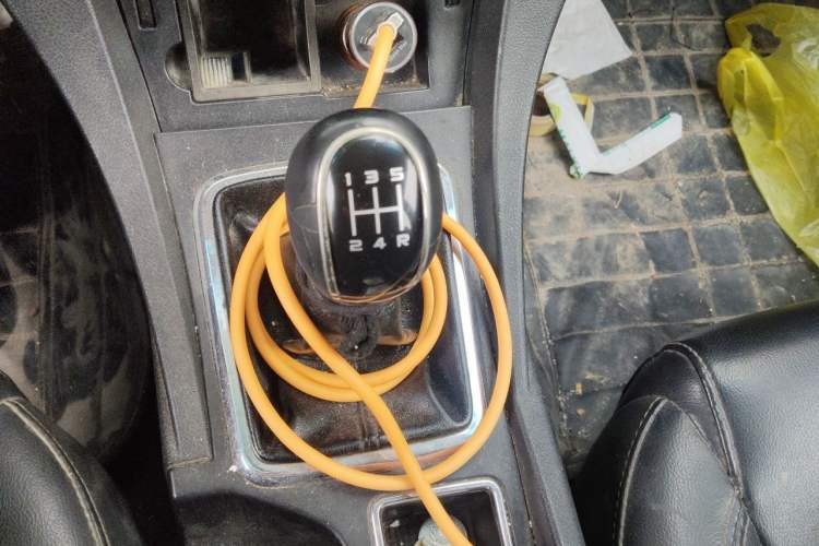 Used Geely Auto Emgrand 2017 Hatchback RS Million Edition 1.5L Manual Upward Version Gear Lever