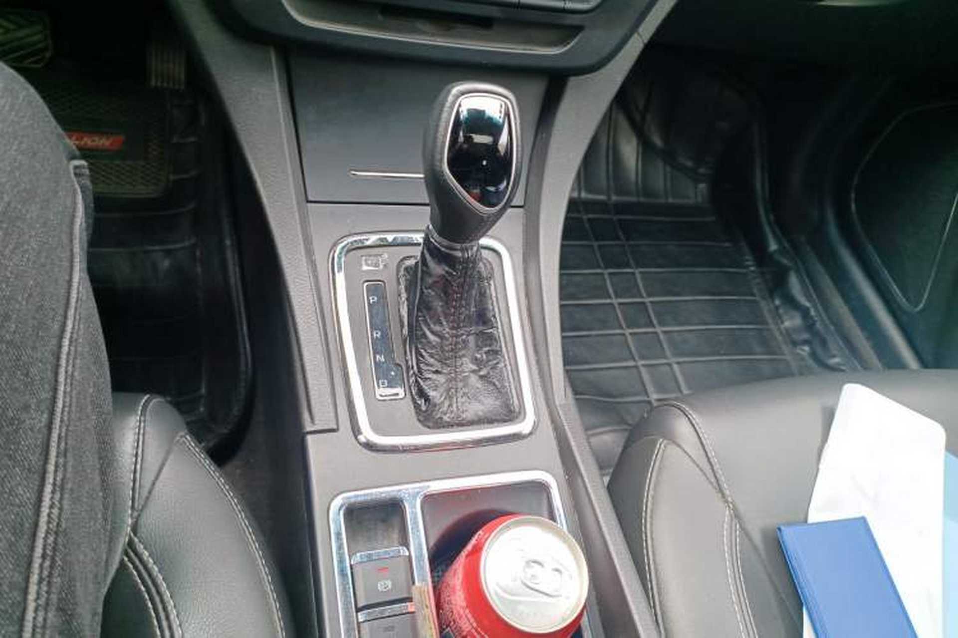 Used Geely Auto Emgrand 2017 Sedan Million Edition 1.5L CVT Upward Connectivity Version Gear Lever