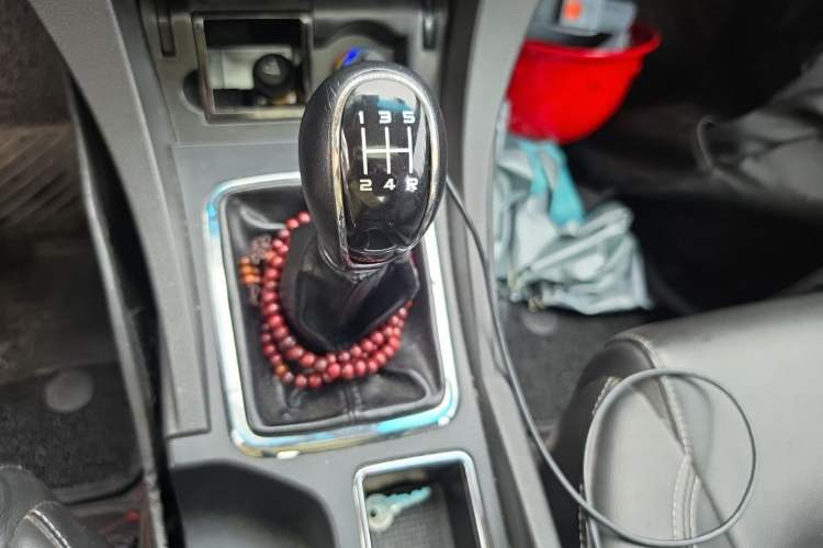 Used Geely Auto Emgrand 2017 Sedan Million Edition 1.5L Manual - Upward Version Gear Lever