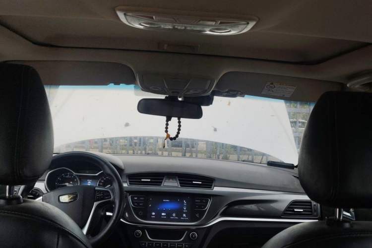 Used Geely Auto Emgrand 2017 Hatchback RS Million Edition 1.5L Manual Upward Version Headliner