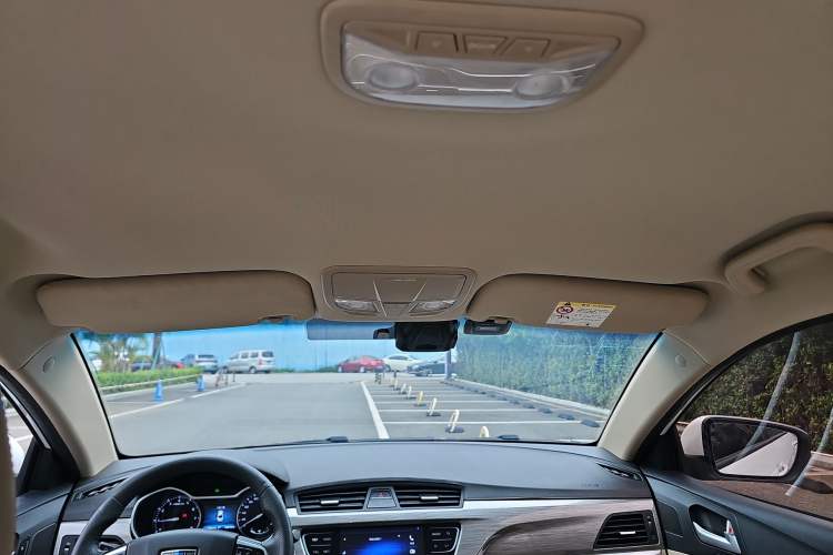 Used Geely Auto Emgrand 2017 Sedan Million Edition 1.5L CVT Luxury Model Headliner
