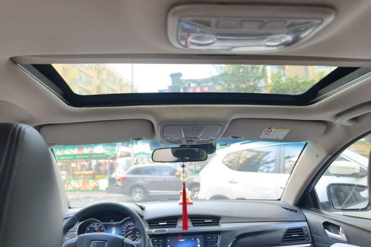 Used Geely Auto Emgrand 2017 Hatchback RS Million Edition 1.5L Manual Upward Version Headliner