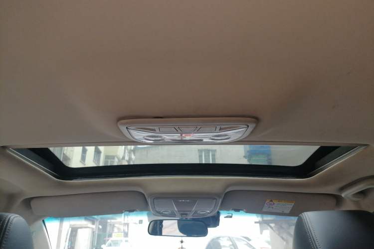 Used Geely Auto Emgrand 2017 Hatchback RS Million Edition 1.5L Manual Upward Version Headliner