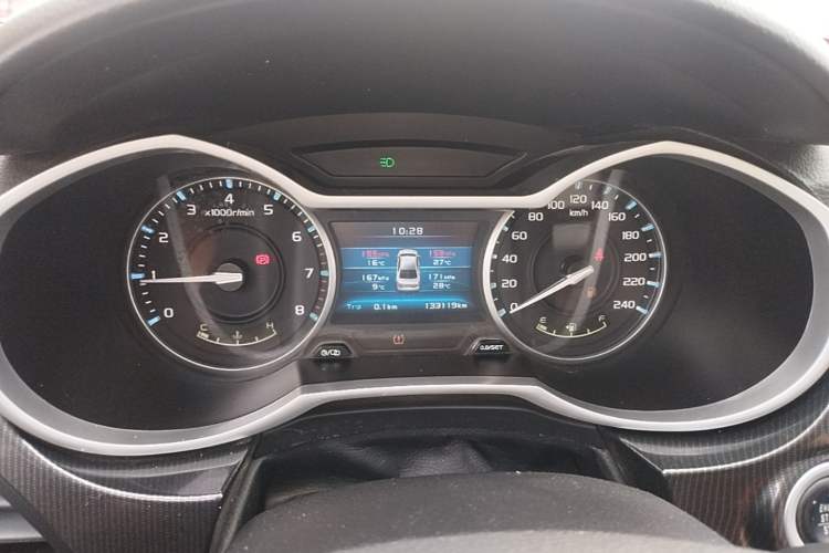 Used Geely Auto Emgrand 2017 Sedan Million Edition 1.5L Manual - Upward Version Instrument Cluster