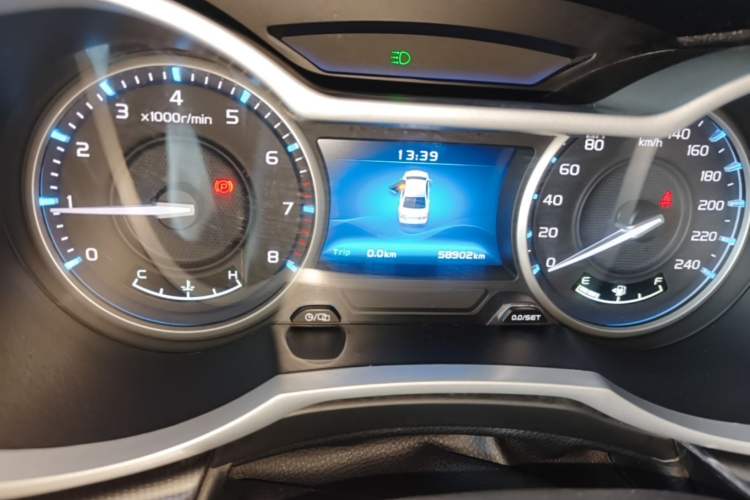 Used Geely Auto Emgrand 2017 Sedan Million Edition 1.5L Manual - Upward Version Instrument Cluster