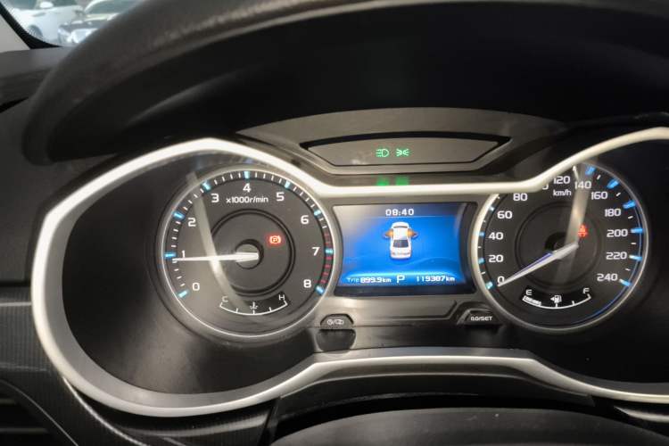 Used Geely Auto Emgrand 2017 Sedan Million Edition 1.5L CVT Upward Version Instrument Cluster