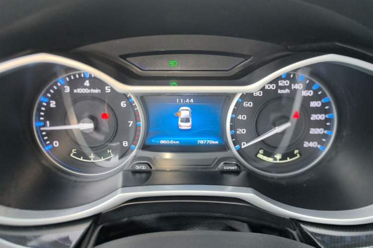 Used Geely Auto Emgrand 2017 Sedan Million Edition 1.5L Manual - Upward Version Instrument Cluster