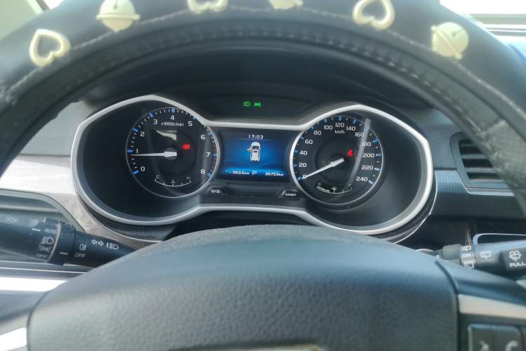 Used Geely Auto Emgrand 2017 Hatchback RS Million Edition 1.5L CVT Upward Version Instrument Cluster