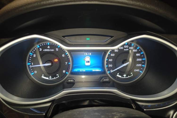 Used Geely Auto Emgrand 2017 Sedan Million Edition 1.5L Manual - Upward Version Instrument Cluster