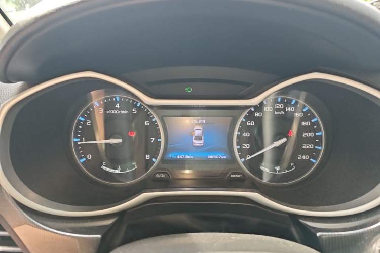 Used Geely Auto Emgrand 2017 Sedan Million Edition 1.5L Manual - Upward Version Instrument Cluster