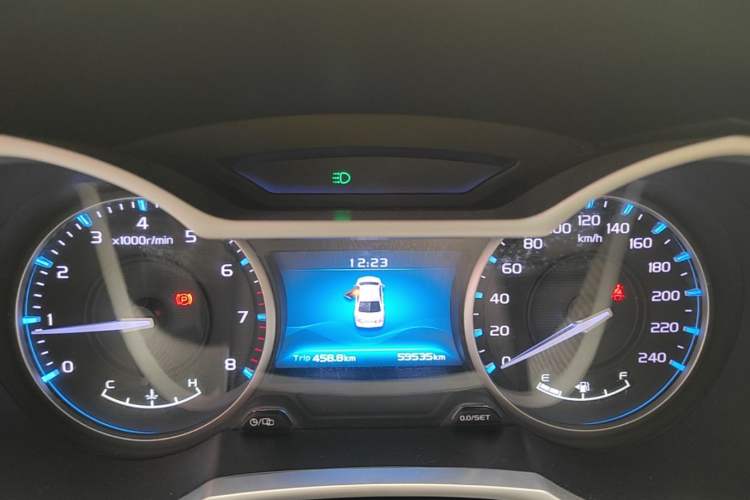 Used Geely Auto Emgrand 2017 Sedan Million Edition 1.5L Manual Upward Connect Version Instrument Cluster