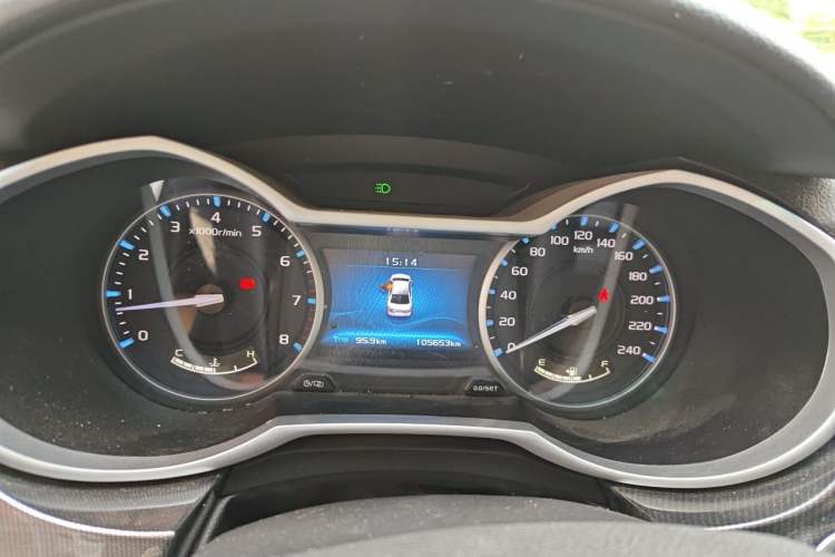 Used Geely Auto Emgrand 2017 Sedan Million Edition 1.5L Manual - Upward Version Instrument Cluster