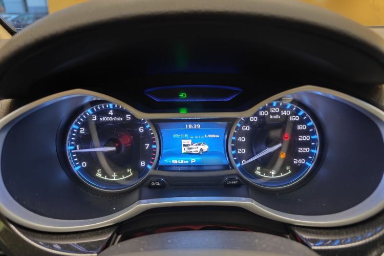 Used Geely Auto Emgrand 2017 Sedan Million Edition 1.5L CVT Upward Version Instrument Cluster