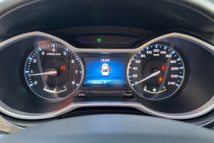 Used Geely Auto Emgrand 2017 Sedan Million Edition 1.5L CVT Upward Version Instrument Cluster