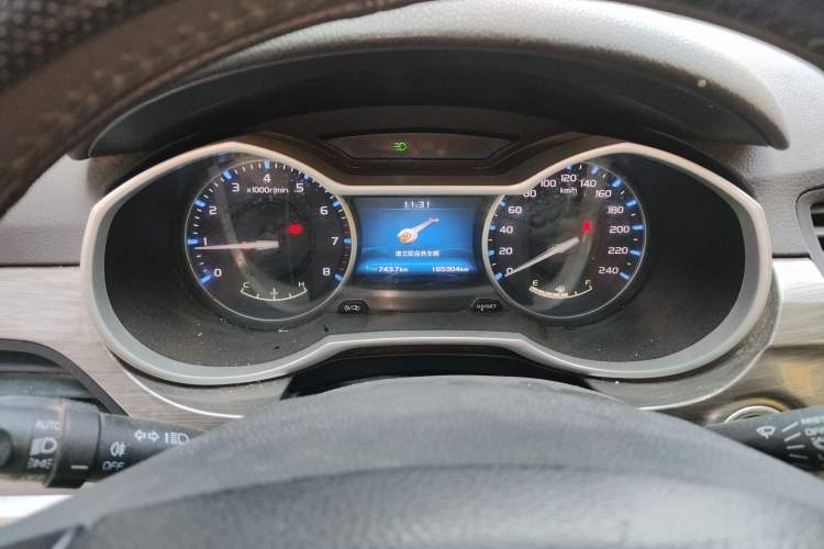 Used Geely Auto Emgrand 2017 Sedan Million Edition 1.5L Manual Luxury Model Instrument Cluster