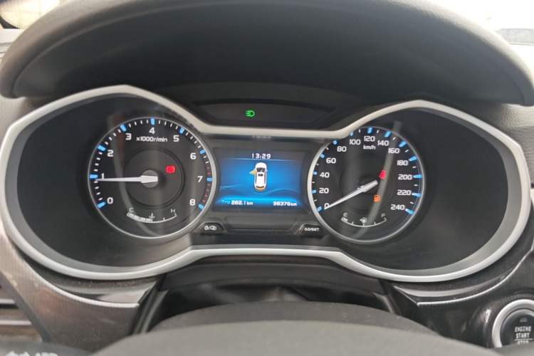 Used Geely Auto Emgrand 2017 Sedan Million Edition 1.5L Manual - Upward Version Instrument Cluster