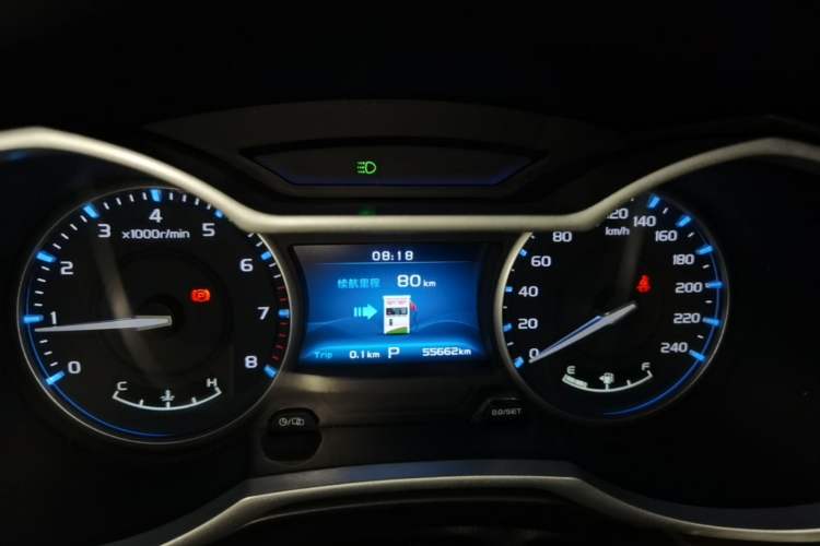 Used Geely Auto Emgrand 2017 Sedan Million Edition 1.5L CVT Luxury Model Instrument Cluster