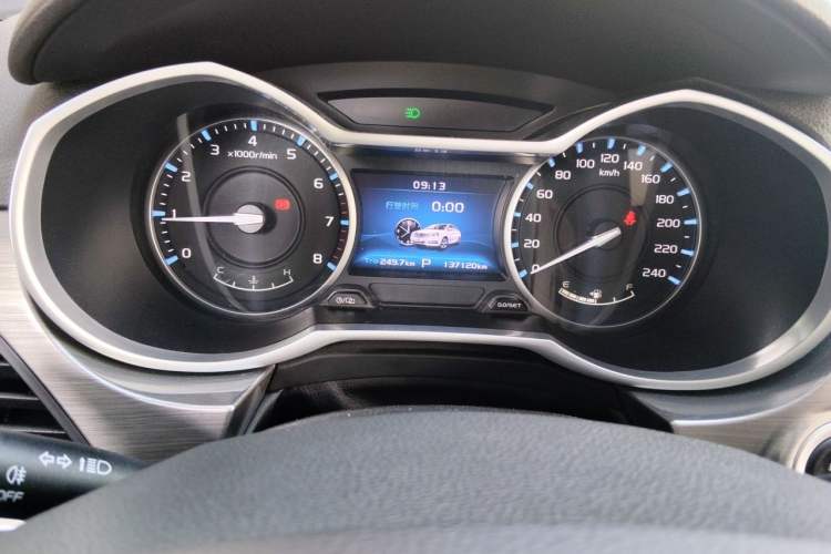 Used Geely Auto Emgrand 2017 Sedan Million Edition 1.5L CVT Luxury Model Instrument Cluster