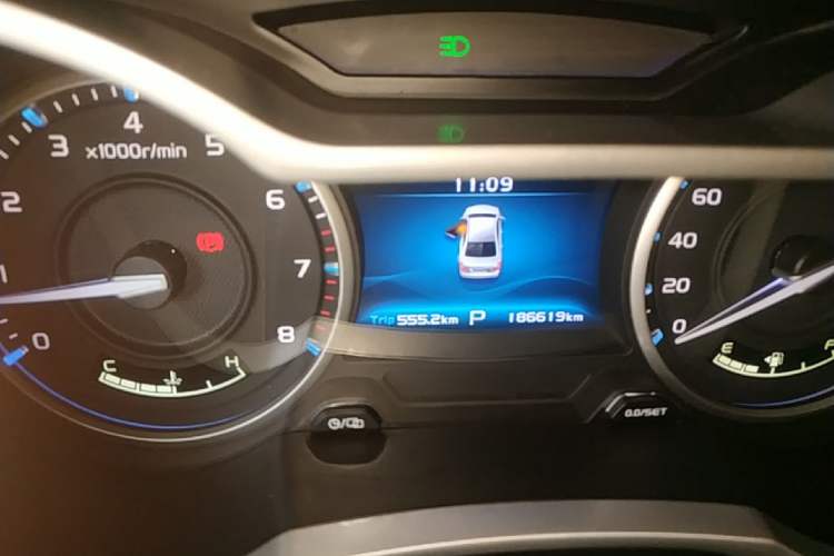 Used Geely Auto Emgrand 2017 Sedan Million Edition 1.5L CVT Upward Version Instrument Cluster