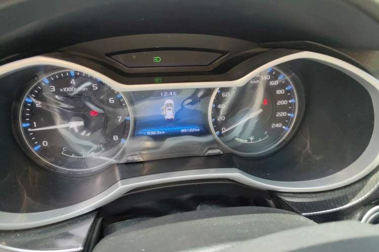 Used Geely Auto Emgrand 2017 Hatchback RS Million Edition 1.5L Manual Upward Version Instrument Cluster