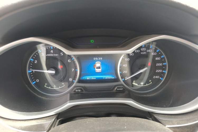 Used Geely Auto Emgrand 2017 Sedan Million Edition 1.5L Manual Upward Connect Version Instrument Cluster