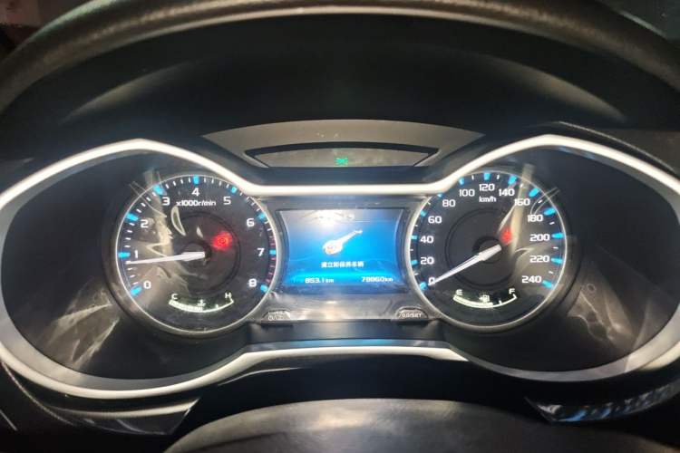 Used Geely Auto Emgrand 2017 Hatchback RS Million Edition 1.5L Manual Upward Version Instrument Cluster